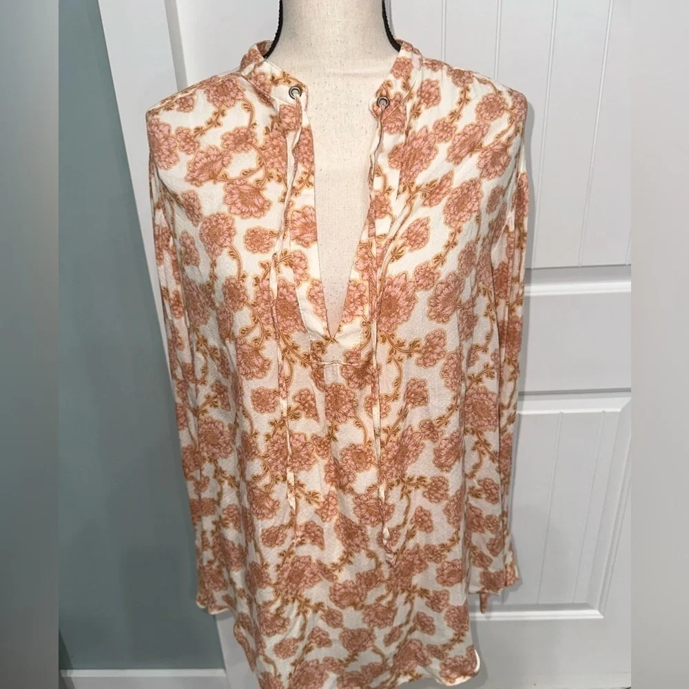 Free People Mia Floral tie neck tunic top size small